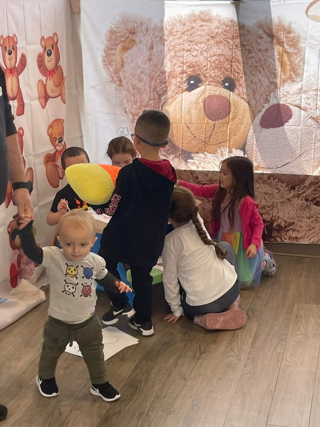 Brie-Bear’s Bear Repair Comes To Oath Animal Hospital
